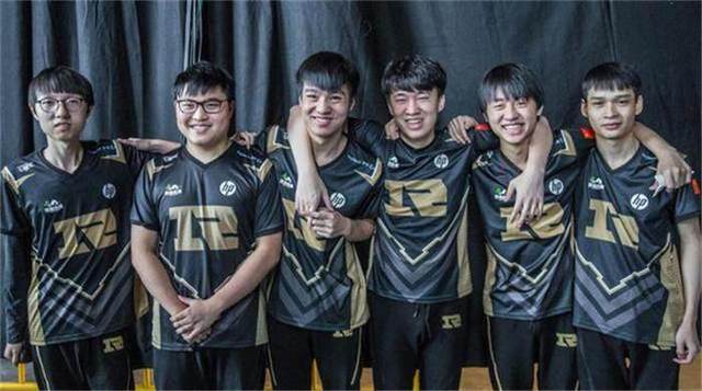 他们用一场 他们用一场