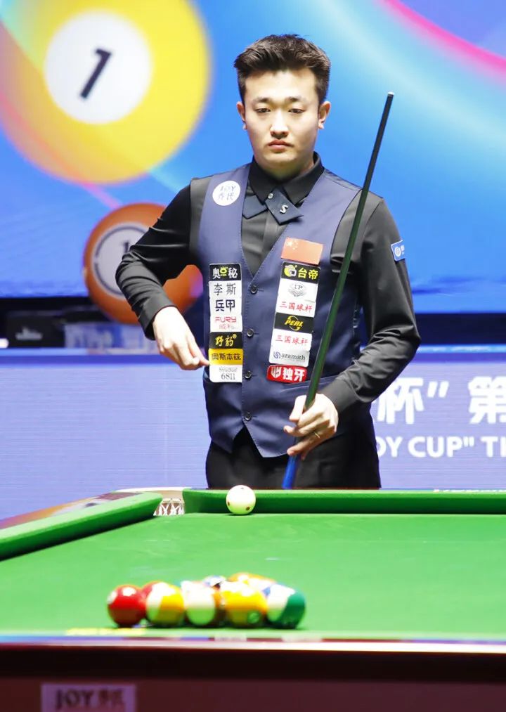 阵容缝隙的 阵容缝隙的